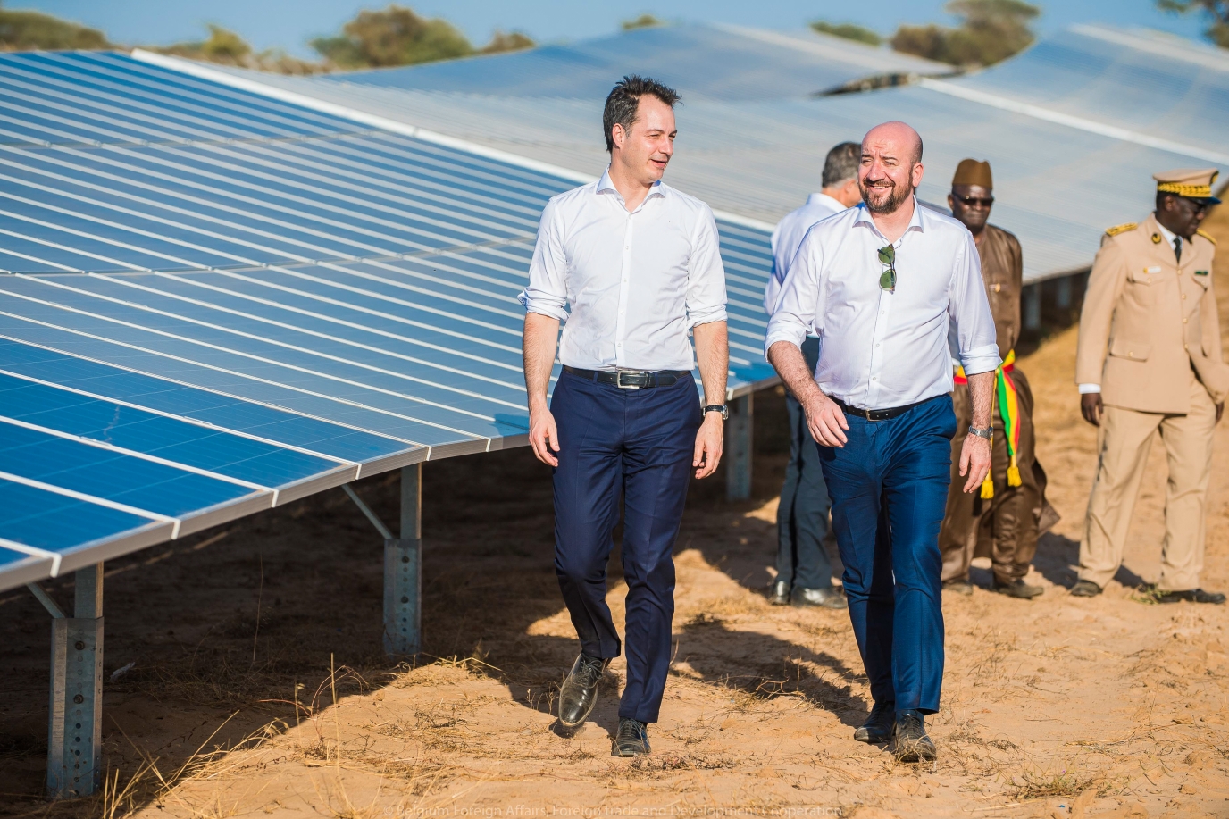 Besuch des Solarkraftwerks "Pr. Scheich Anta Diop" im Senegal