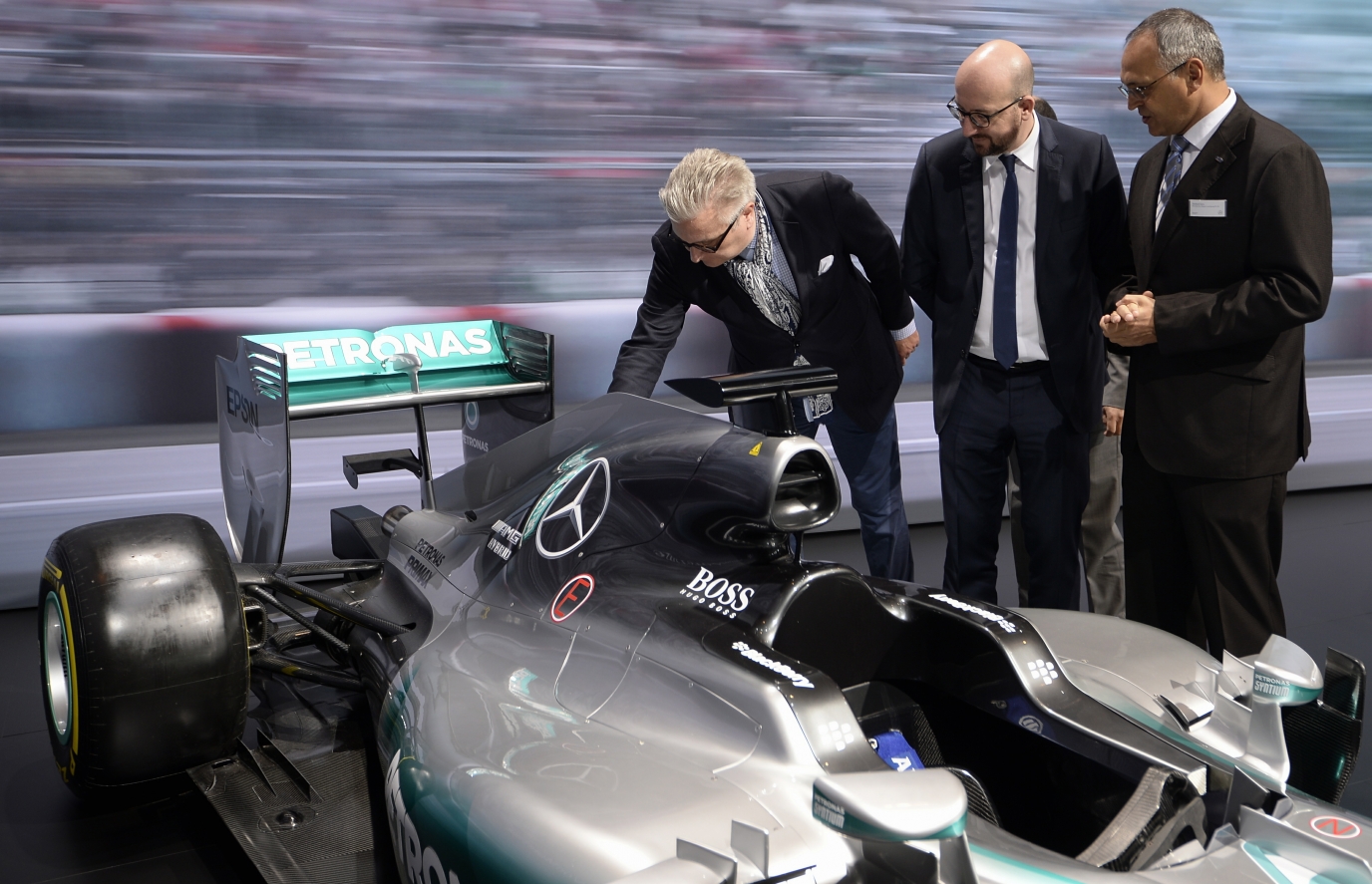 Premier Charles Michel op het Autosalon