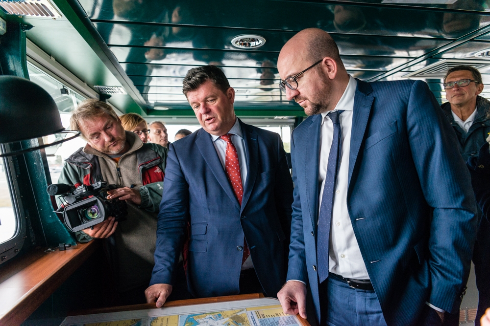 Bezoek aan het wrak van de cargo Flinterstar tussen Oostende en Zeebrugge samen met staatssecretaris voor de Noordzee Bart Tommelein. 