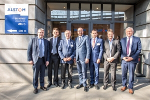 Premierminister Charles Michel besucht Alstom-Werk in Charleroi