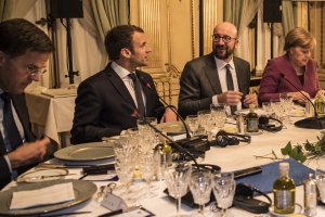 Mark Rutte, Emmanuel Macron, Charles Michel und Angela Merkel