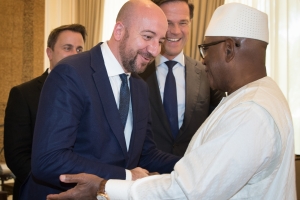 Entretien avec le Président du Mali, Ibrahim Boubacar avec les Premiers ministres du Luxembourg Xavier Bettel et des Pays-Bas Mark Rutte.