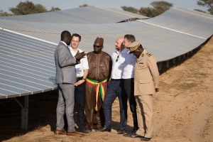 Besuch des Solarkraftwerks "Pr. Scheich Anta Diop" im Senegal