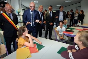 Bezoek aan de eerste taalbadschool in Frasnes-lez-Anvaing