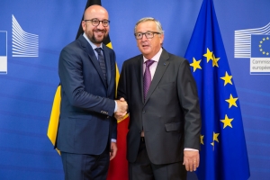 Vergadering met Europees Commissievoorzitter Jean-Claude Juncker en voorbereiding van de informele top van staatshoofden en regeringsleiders die over twee weken zal plaatsvinden, op vrijdag 16 september, in de Slovaakse hoofdstad Bratislava.